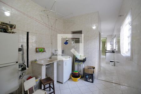 Casa à venda com 250m², 3 quartos e 2 vagas