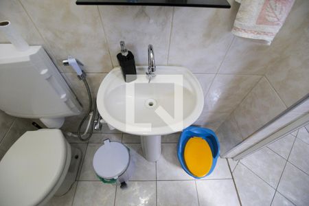 Casa à venda com 250m², 3 quartos e 2 vagas Casa à venda com 250m², 3 quartos e 2 vagasLavabo