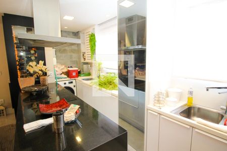 Apartamento para alugar com 106m², 2 quartos e 2 vagasCozinha