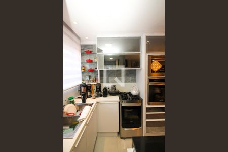 Apartamento para alugar com 106m², 2 quartos e 2 vagasCozinha