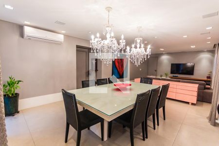 Sala de apartamento à venda com 3 quartos, 177m² em Campestre, Santo André