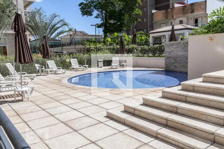 Apartamento à venda com 177m², 3 quartos e 3 vagasÁrea comum - Piscina