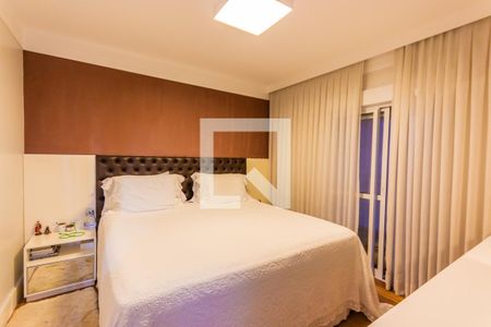 Apartamento à venda com 177m², 3 quartos e 3 vagasSuíte 2