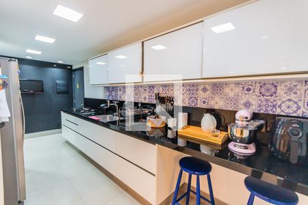 Apartamento à venda com 177m², 3 quartos e 3 vagasCozinha