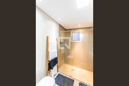 Apartamento à venda com 177m², 3 quartos e 3 vagasBanheiro da Suíte 2