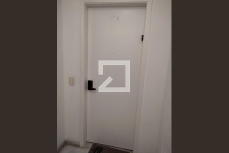 Apartamento à venda com 120m², 3 quartos e 1 vaga Apartamento à venda com 120m², 3 quartos e 1 vagaPorta entrada