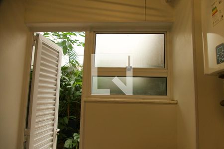 Apartamento à venda com 120m², 3 quartos e 1 vaga Apartamento à venda com 120m², 3 quartos e 1 vagaÁrea serviço