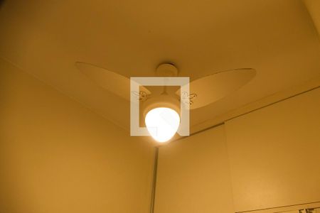 Apartamento à venda com 120m², 3 quartos e 1 vaga Apartamento à venda com 120m², 3 quartos e 1 vagaQuarto serviço