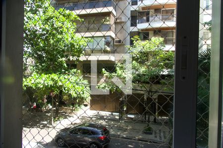 Sala vista  de apartamento para alugar com 3 quartos, 120m² em Leblon, Rio de Janeiro