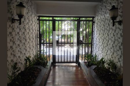 Apartamento à venda com 120m², 3 quartos e 1 vaga Apartamento à venda com 120m², 3 quartos e 1 vagaPortaria