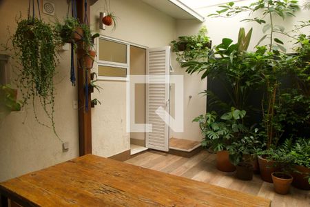 Apartamento à venda com 120m², 3 quartos e 1 vaga Apartamento à venda com 120m², 3 quartos e 1 vagaJardim de inverno