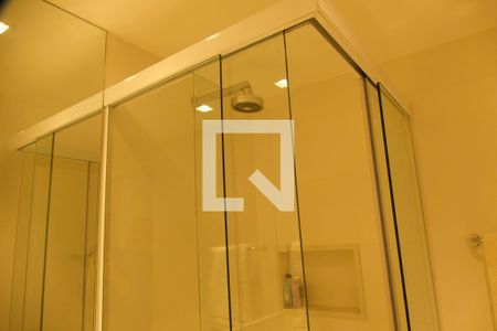 Apartamento à venda com 120m², 3 quartos e 1 vaga Apartamento à venda com 120m², 3 quartos e 1 vagaSuíte banheiro