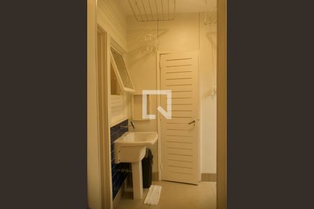 Apartamento à venda com 120m², 3 quartos e 1 vaga Apartamento à venda com 120m², 3 quartos e 1 vagaÁrea serviço