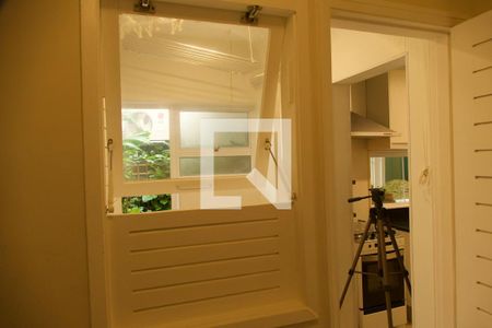 Apartamento à venda com 120m², 3 quartos e 1 vaga Apartamento à venda com 120m², 3 quartos e 1 vagaQuarto serviço