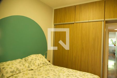 Apartamento à venda com 120m², 3 quartos e 1 vaga Apartamento à venda com 120m², 3 quartos e 1 vagaQuarto 2
