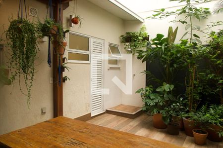 Apartamento à venda com 120m², 3 quartos e 1 vaga Apartamento à venda com 120m², 3 quartos e 1 vagaJardim de inverno