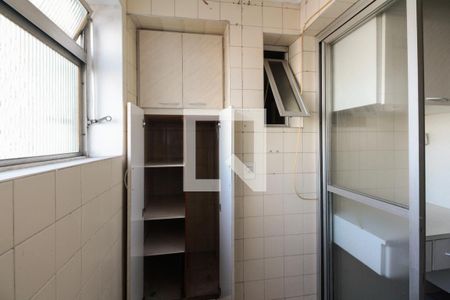 Apartamento para alugar com 92m², 3 quartos e 1 vaga Apartamento para alugar com 92m², 3 quartos e 1 vagaÁrea de serviço