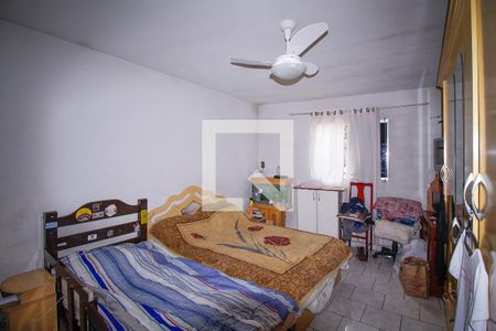 Casa à venda com 200m², 3 quartos e 2 vagasSuíte