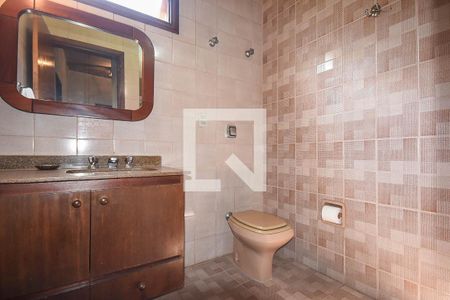 Casa à venda com 300m², 3 quartos e 2 vagasBanheiro