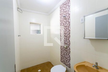 Casa para alugar com 120m², 2 quartos e 1 vagaBanheiro