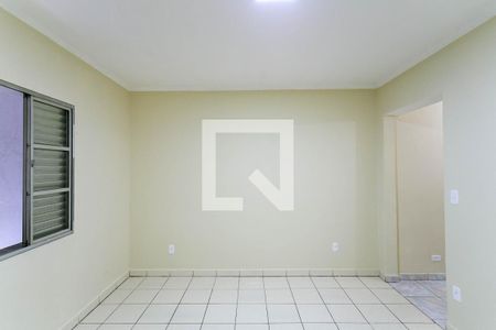 Sala de casa para alugar com 2 quartos, 120m² em Jardim Santa Maria, São Paulo