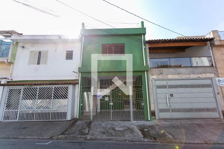 Casa para alugar com 120m², 2 quartos e 1 vagaFachada