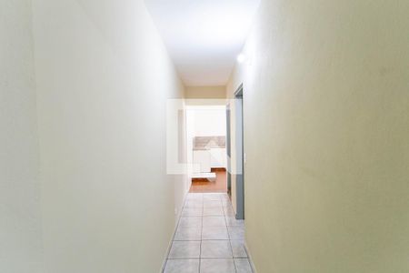 Corredor de casa para alugar com 2 quartos, 120m² em Jardim Santa Maria, São Paulo