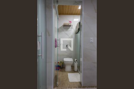 Banheiro da Suíte 1 de casa à venda com 3 quartos, 300m² em Jardim Santo Ignacio, São Bernardo do Campo