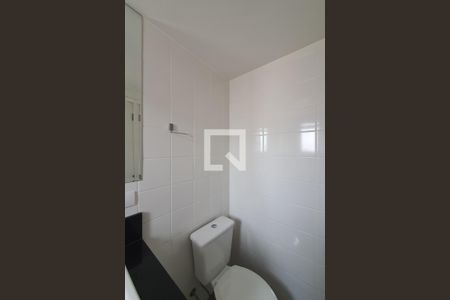 Apartamento para alugar com 68m², 2 quartos e 1 vaga Apartamento para alugar com 68m², 2 quartos e 1 vagaBanheiro da suíte 1