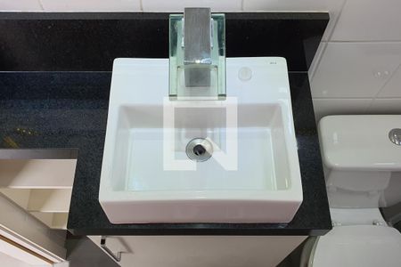 Apartamento para alugar com 68m², 2 quartos e 1 vaga Apartamento para alugar com 68m², 2 quartos e 1 vagaBanheiro da suíte 2