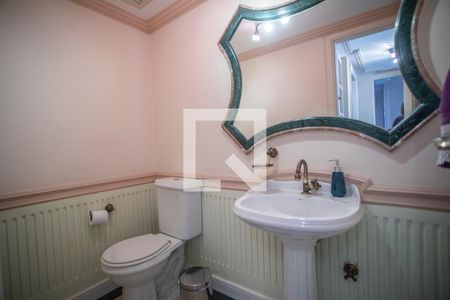 Apartamento à venda com 168m², 4 quartos e 4 vagas Apartamento à venda com 168m², 4 quartos e 4 vagasLavabo