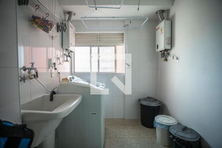 Apartamento à venda com 168m², 4 quartos e 4 vagas Apartamento à venda com 168m², 4 quartos e 4 vagasÁrea de Serviço