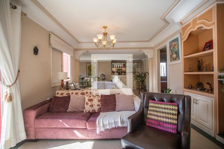 Apartamento à venda com 168m², 4 quartos e 4 vagas Apartamento à venda com 168m², 4 quartos e 4 vagasSala de Estar