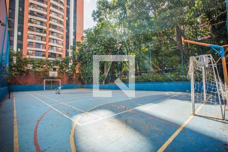 Apartamento à venda com 168m², 4 quartos e 4 vagas Apartamento à venda com 168m², 4 quartos e 4 vagasÁrea comum - Quadra Poliesportiva