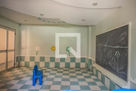 Apartamento à venda com 168m², 4 quartos e 4 vagas Apartamento à venda com 168m², 4 quartos e 4 vagasÁrea comum - Brinquedoteca