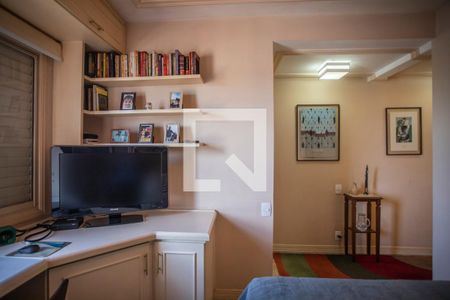 Apartamento à venda com 168m², 4 quartos e 4 vagas Apartamento à venda com 168m², 4 quartos e 4 vagasSuíte 2