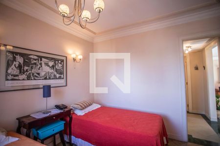 Apartamento à venda com 168m², 4 quartos e 4 vagas Apartamento à venda com 168m², 4 quartos e 4 vagasQuarto 4