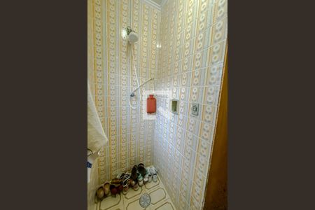 Casa à venda com 196m², 3 quartos e 2 vagasBanheiro da Suite