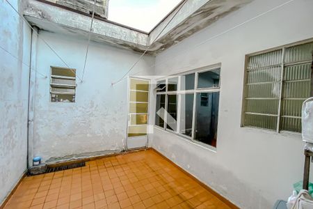 Casa à venda com 196m², 3 quartos e 2 vagasLavanderia