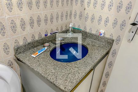 Casa à venda com 196m², 3 quartos e 2 vagasDetalhe Banheiro