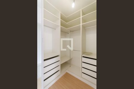 Closet de apartamento para alugar com 2 quartos, 71m² em Campo Grande, Santos
