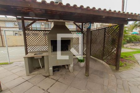 Casa de condomínio à venda com 90m², 4 quartos e 2 vagas Casa de condomínio à venda com 90m², 4 quartos e 2 vagasÁrea comum - Churrasqueira