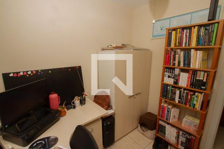 Casa de condomínio à venda com 90m², 4 quartos e 2 vagas Casa de condomínio à venda com 90m², 4 quartos e 2 vagasQuarto 4 - Escritório