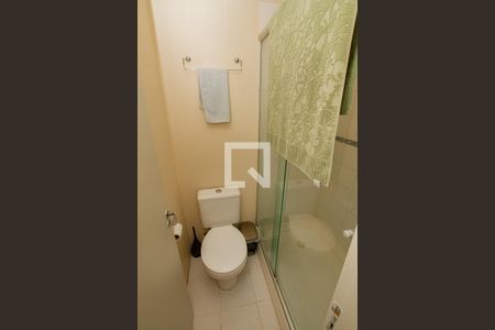 Casa de condomínio à venda com 90m², 4 quartos e 2 vagas Casa de condomínio à venda com 90m², 4 quartos e 2 vagasBanheiro