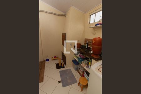 Casa de condomínio à venda com 90m², 4 quartos e 2 vagas Casa de condomínio à venda com 90m², 4 quartos e 2 vagasÁrea de Serviço