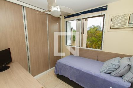 Quarto 2 de casa de condomínio à venda com 3 quartos, 90m² em Humaitá, Porto Alegre