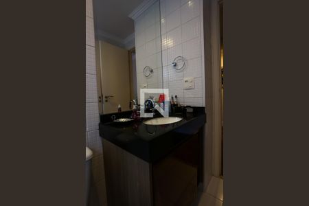 Apartamento à venda com 168m², 3 quartos e 3 vagasBanheiro da suíte 2