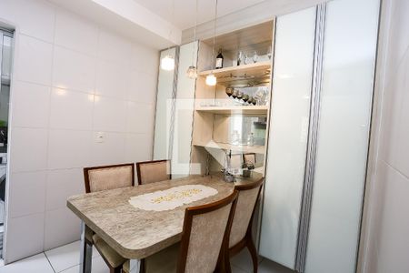 Apartamento à venda com 168m², 3 quartos e 3 vagasCopa