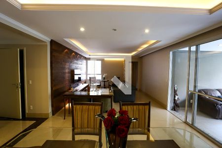 Apartamento à venda com 168m², 3 quartos e 3 vagasSala