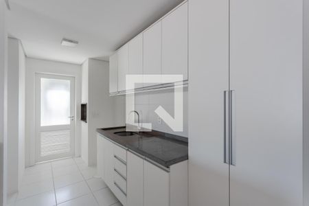 Apartamento à venda com 97m², 2 quartos e 2 vagasCozinha